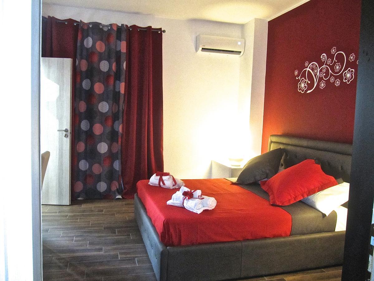 Symposium Bed&Breakfast Катанія Екстер'єр фото